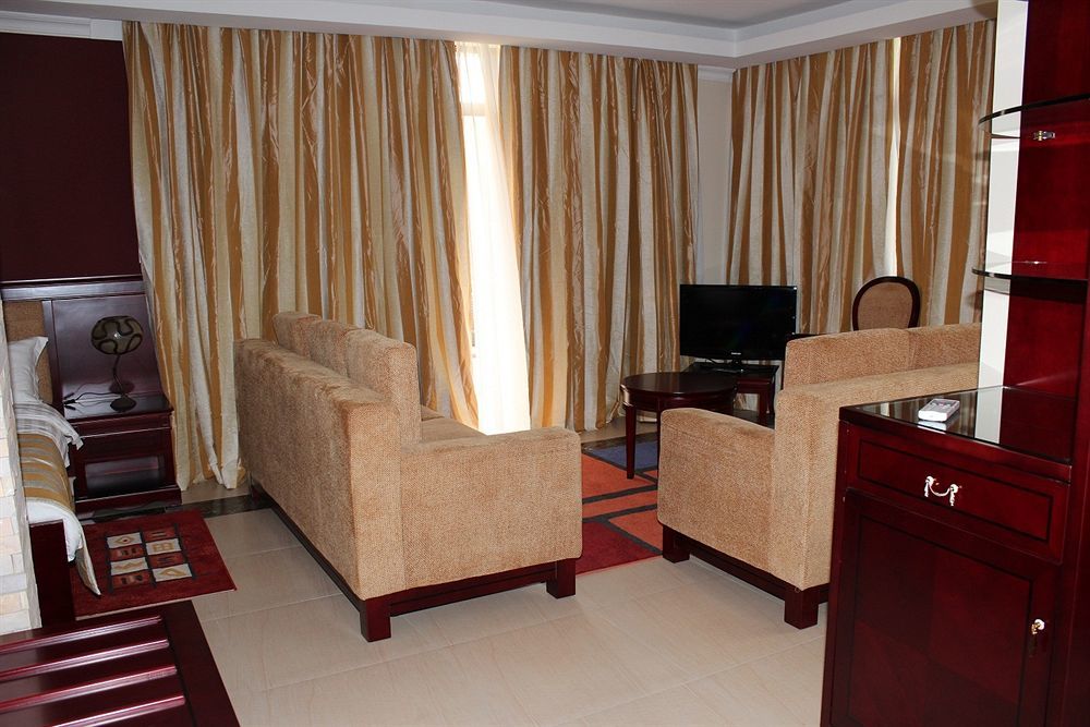 Roca Golf Hotel Bujumbura Exterior foto